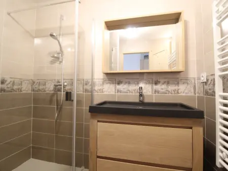 Appartement spacieux pour 8 personnes à Val Cenis Lanslevillard, proche des pistes et commodités - Photo 4