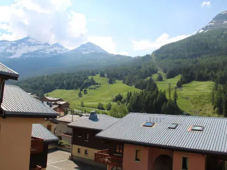 Appartement confortable à Val Cenis Lanslebourg, 300m des pistes, 5 personnes, balcon, casier à skis - Photo 6