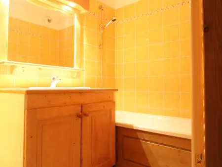 Appartement spacieux 6 pers au pied des pistes avec parking et WIFI - Photo 7