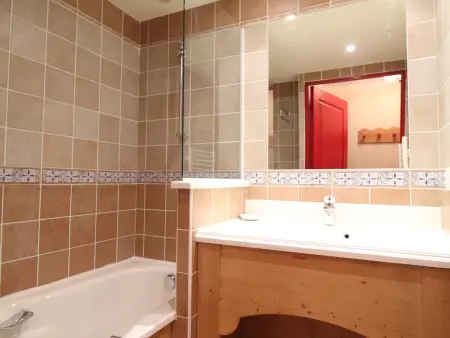 Appartement 6 personnes ski avec balcon et parking - Photo 6