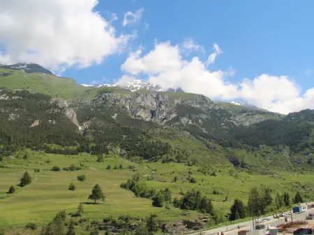 Appartement spacieux 6 pers avec parking au pied des pistes à Lanslevillard - Photo 6