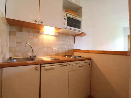 Appartement cosy 4 pers au pied des pistes, balcon et Wifi - Photo 2