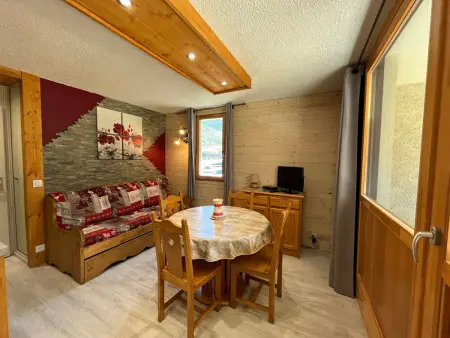 Appartement rénové 4 pers, terrasse, au pied des pistes à Val-Cenis - Photo 1