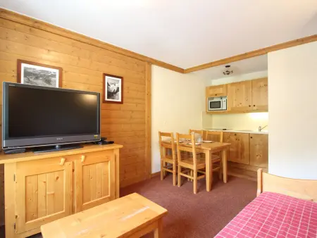 Appartement cosy 4 pers. pied des pistes avec parking et piscine - Lanslebourg - Photo 1