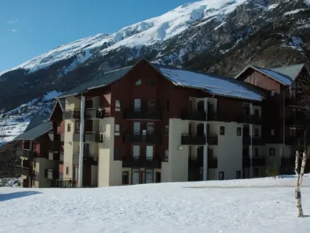 Charmant Appartement pour 4 à Val Cenis le Haut, Résidence La Triade, 200m des Pistes - Photo 9