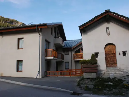 Charmant appart pour 4 au centre de Lanslevillard, balcon, parking - Photo 9