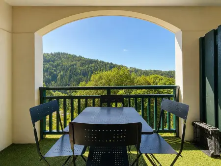 Appartement cozy avec parking, calme pour 4 pers, près des commodités - Photo 1