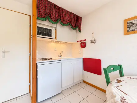 Appartement cozy avec parking, calme pour 4 pers, près des commodités - Photo 4