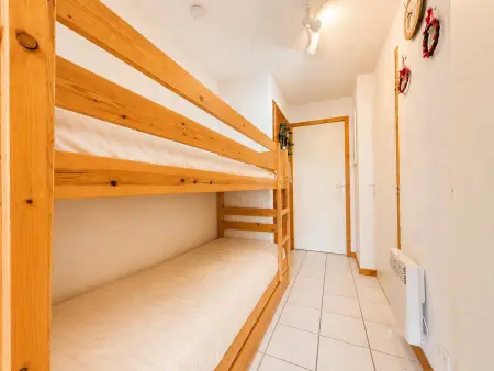 Appartement cozy avec parking, calme pour 4 pers, près des commodités - Photo 12