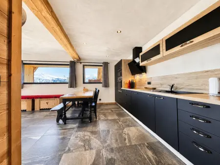 Appartement charmant avec grande terrasse et parking - Photo 4