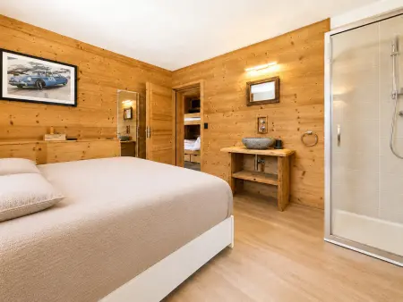 Appartement charmant avec grande terrasse et parking - Photo 8