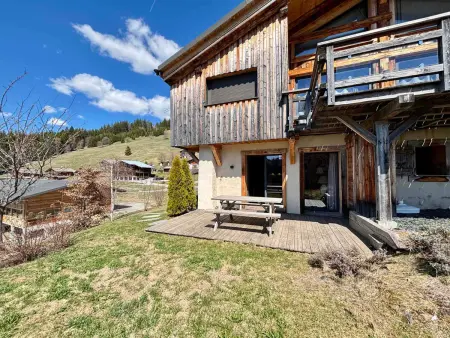 Appartement charmant avec grande terrasse et parking - Photo 17