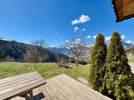 Appartement charmant avec grande terrasse et parking - Photo 21