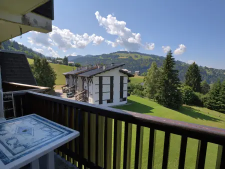 Studio skis aux pieds avec balcon et vue à Notre-Dame-de-Bellecombe - Photo 1