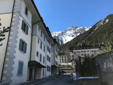 Chamonix centre, 64m², 6 pers., 2 chambres, parking - Photo 13