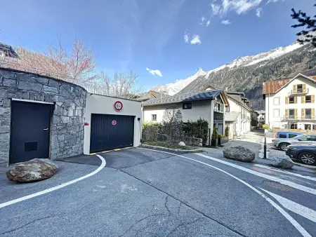 Chamonix centre, 64m², 6 pers., 2 chambres, parking - Photo 15