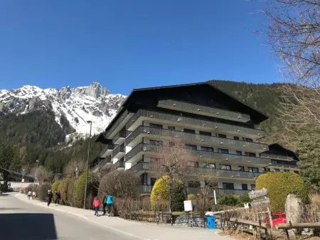 Appartement Chaleureux à Chamonix, 4 Pers, Près du Brévent avec Terrasse et Parking - Photo 12