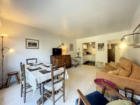 T2 spacieux 45m² pour 4 pers, centre Chamonix, parking inclus - Photo 2