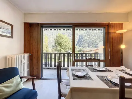 T2 spacieux 45m² pour 4 pers, centre Chamonix, parking inclus - Photo 3