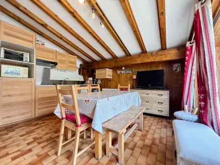 Chaleureux appartement au pied des pistes avec parking et animaux admis - Photo 2