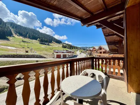 Chaleureux appartement au pied des pistes avec parking et animaux admis - Photo 5