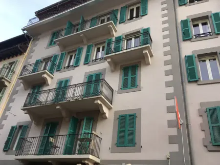 Appartement rénové à Chamonix, balcon, parking - Photo 13