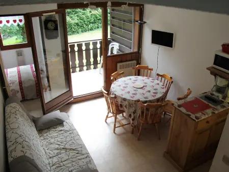 Duplex Calme et Cozy – Proche Pistes et Ski-Bus, Parking Inclus à La Clusaz - Photo 2