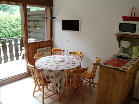Duplex Calme et Cozy – Proche Pistes et Ski-Bus, Parking Inclus à La Clusaz - Photo 4