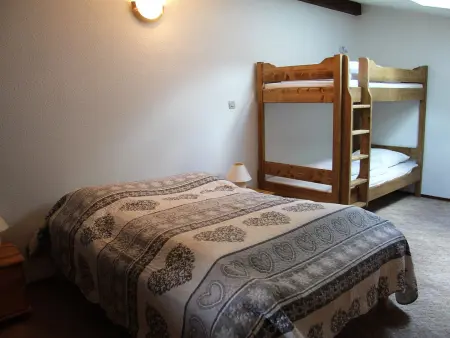 Duplex Calme et Cozy – Proche Pistes et Ski-Bus, Parking Inclus à La Clusaz - Photo 6