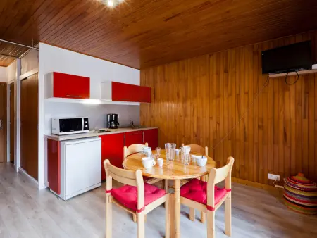 Studio lumineux 2* tout confort à Brides-les-Bains, WIFI, animaux admis - Photo 2