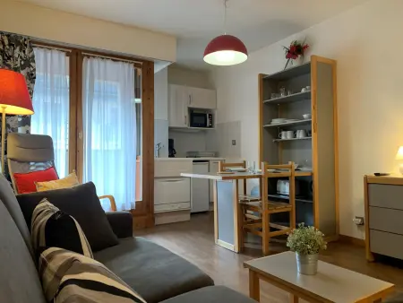 Studio avec balcon sud et WIFI, 4 pers, Brides-les-Bains - Photo 2
