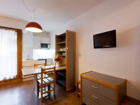 Studio avec balcon sud et WIFI, 4 pers, Brides-les-Bains - Photo 10