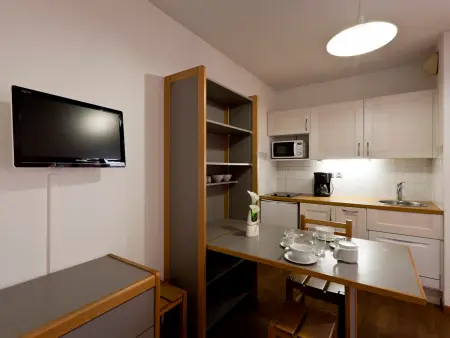 Studio confortable pour 2 avec balcon et WiFi à Brides-les-Bains - Photo 8