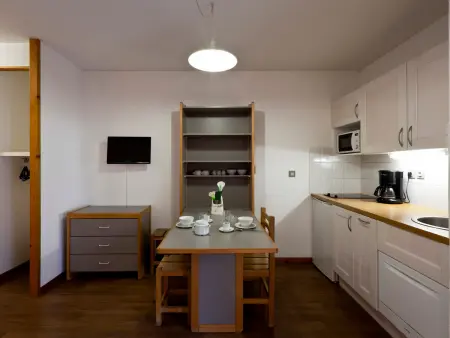 Studio confortable pour 2 avec balcon et WiFi à Brides-les-Bains - Photo 9
