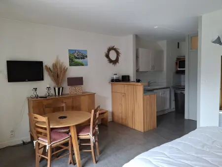 Studio 2 pers avec balcon, centre Brides-les-Bains, animaux et parking, wifi inclus - Photo 1