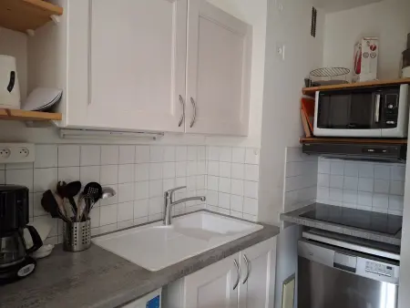 Studio 2 pers avec balcon, centre Brides-les-Bains, animaux et parking, wifi inclus - Photo 3