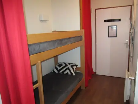 Studio cosy avec balcon sud, WiFi et parking à Brides-les-Bains - Photo 3