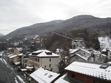 Studio cosy avec balcon sud, WiFi et parking à Brides-les-Bains - Photo 4
