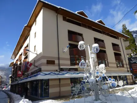 Studio cosy avec balcon sud, WiFi et parking à Brides-les-Bains - Photo 7