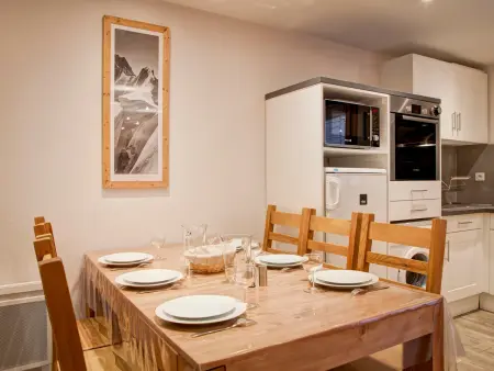 Appartement 4 pièces avec balcon, internet, parking au centre de Brides-les-Bains - Photo 9