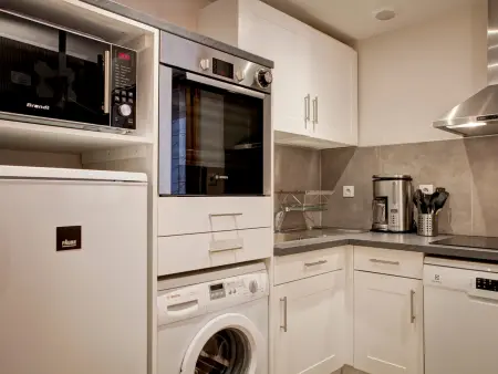 Appartement 4 pièces avec balcon, internet, parking au centre de Brides-les-Bains - Photo 11
