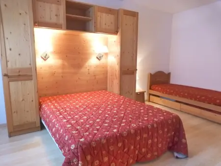 Spacieux duplex 2 pièces, calme, Wifi, animaux autorisés - Photo 3
