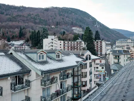 Confort 2 Pièces au Centre avec Wi-Fi et Parking - Photo 4