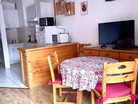 Studio 2* pour 2 pers avec wifi et parking, centre station - Photo 9