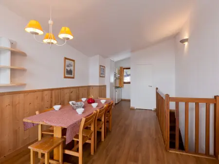 T3 en duplex skis aux pieds, 9 pers, parking, Appartement 9 personnes à La Tania - Photo 1