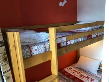 T3 cosy pour 6 pers. au centre avec accès skis aux pieds, parking - Photo 5