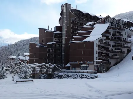 Appartement moderne 3 pièces, skis aux pieds, La Tania, parking inclus - Photo 8