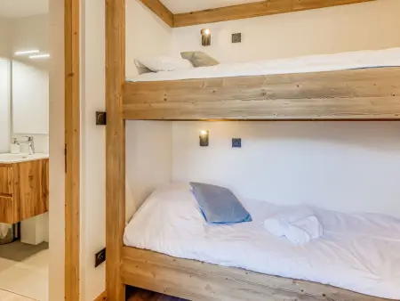 Champagny-en-Vanoise : Appartement 8 pers, Terrasse 80m², Confort avec WiFi - Photo 7