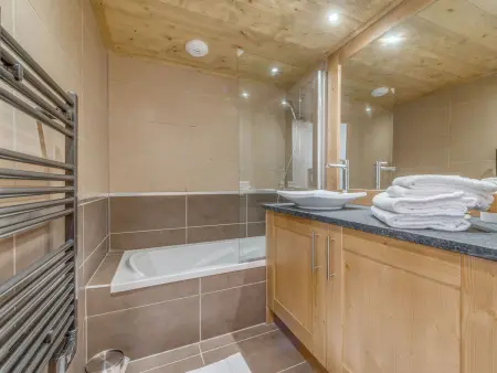 Appartement 4* au pied des pistes avec balcon et WiFi - Photo 7