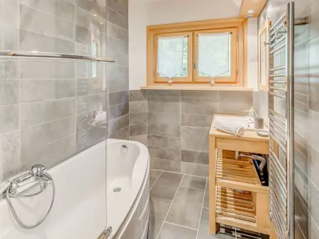 Appart 4P à Champagny - 8 pers, wifi, lumineux, Appartement 8 personnes à Champagny en Vanoise - Photo 8